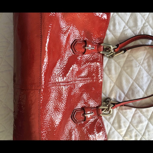 Handbag - Picture 3 of 6